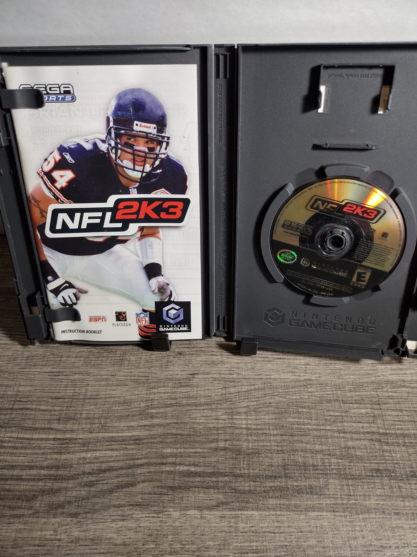 NFL 2K3 Nintendo GameCube cib tested and working